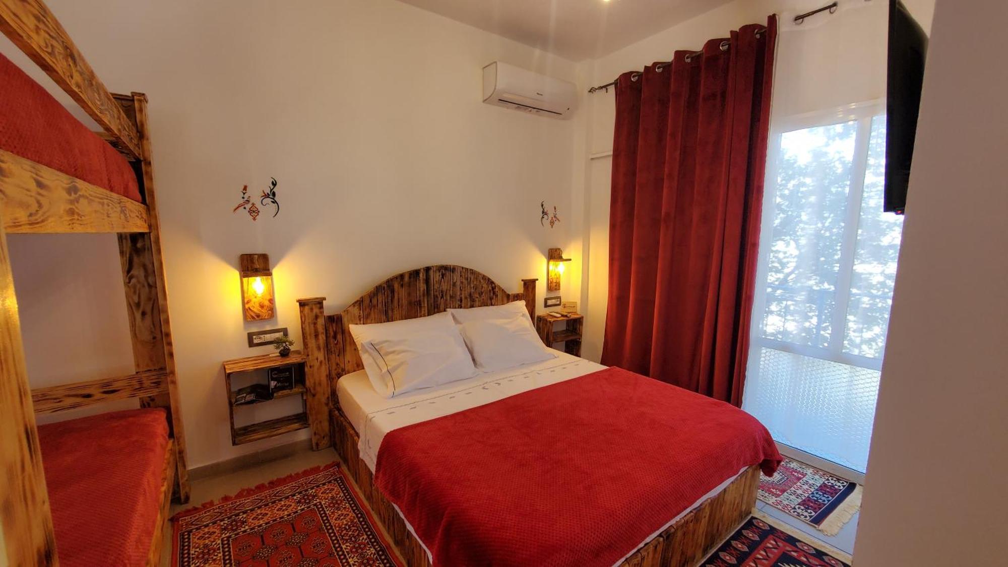 Clockwise Guestrooms Gjirokastër Habitación foto